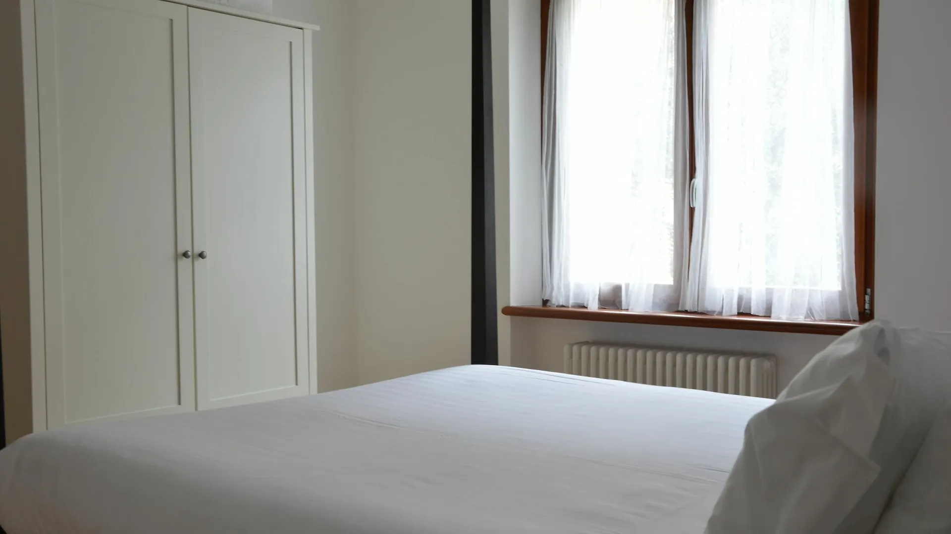 Apartment Appartamenti Meridiana Torri Del Benaco Italy