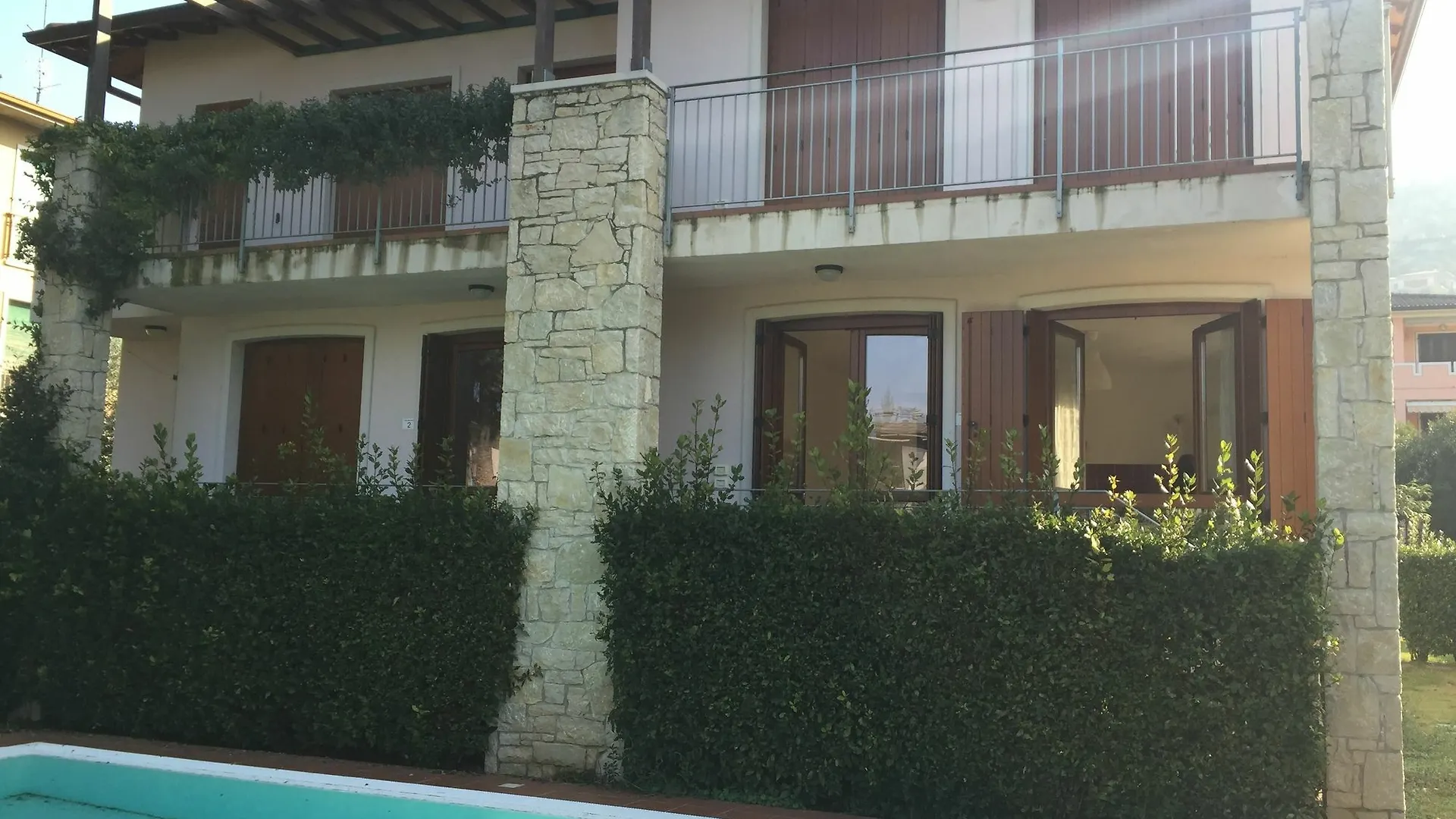 Apartment Appartamenti Meridiana Torri Del Benaco Italy