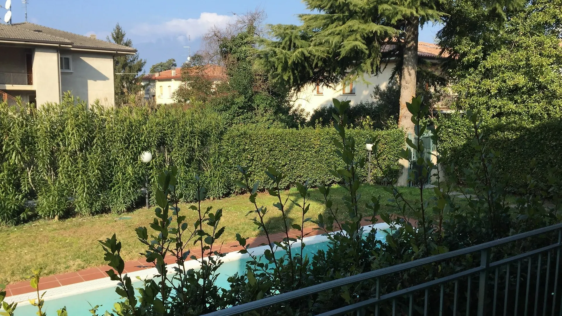 Apartment Appartamenti Meridiana Torri Del Benaco